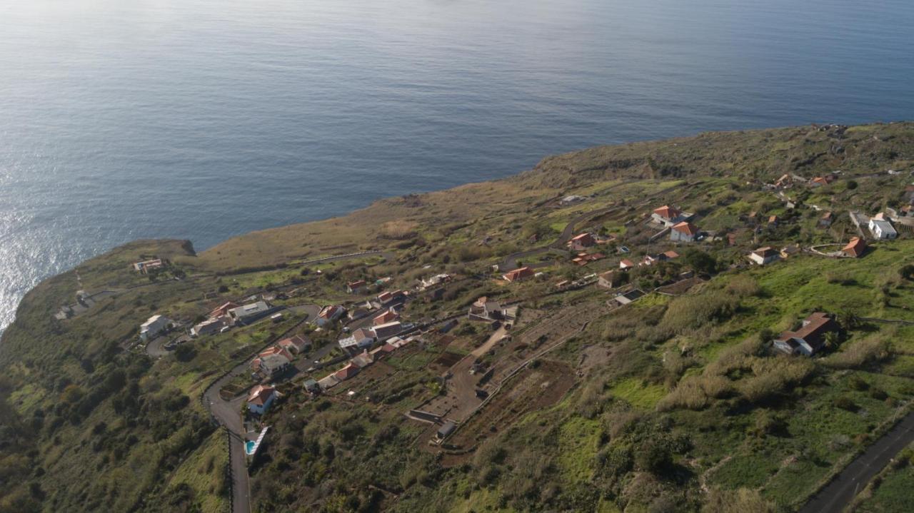 Refugio De Pedra Villa Fajã da Ovelha Exteriör bild